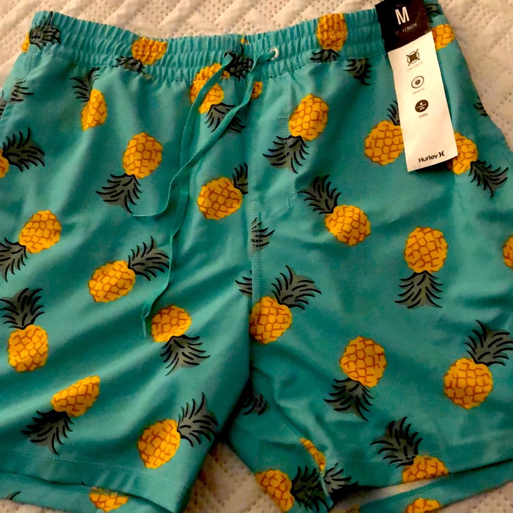 Mens Volley shorts